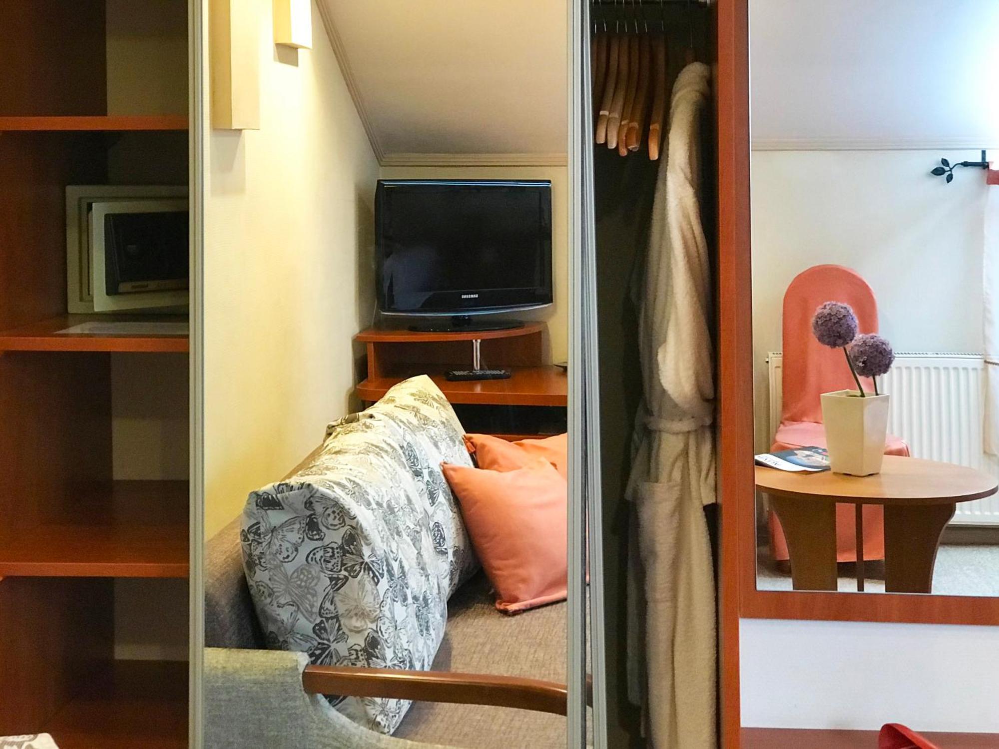 Economy Room In Hotel Eney リヴィウ 部屋 写真